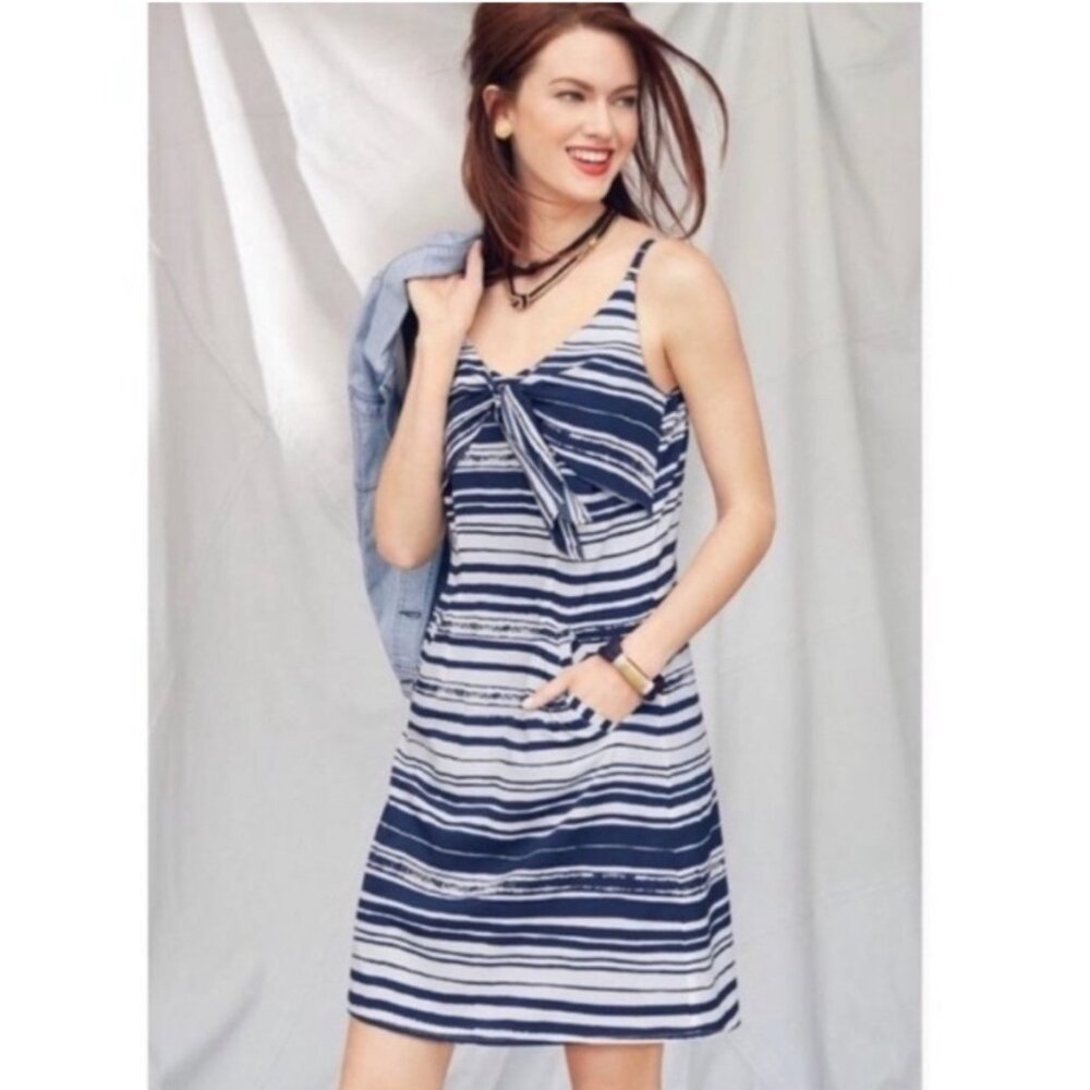 Cabi Knot tie front dress